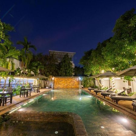 ลิลลี ฮอลิเดย์ โฮเต็ล Hotel เสียมราฐ ภายนอก รูปภาพ