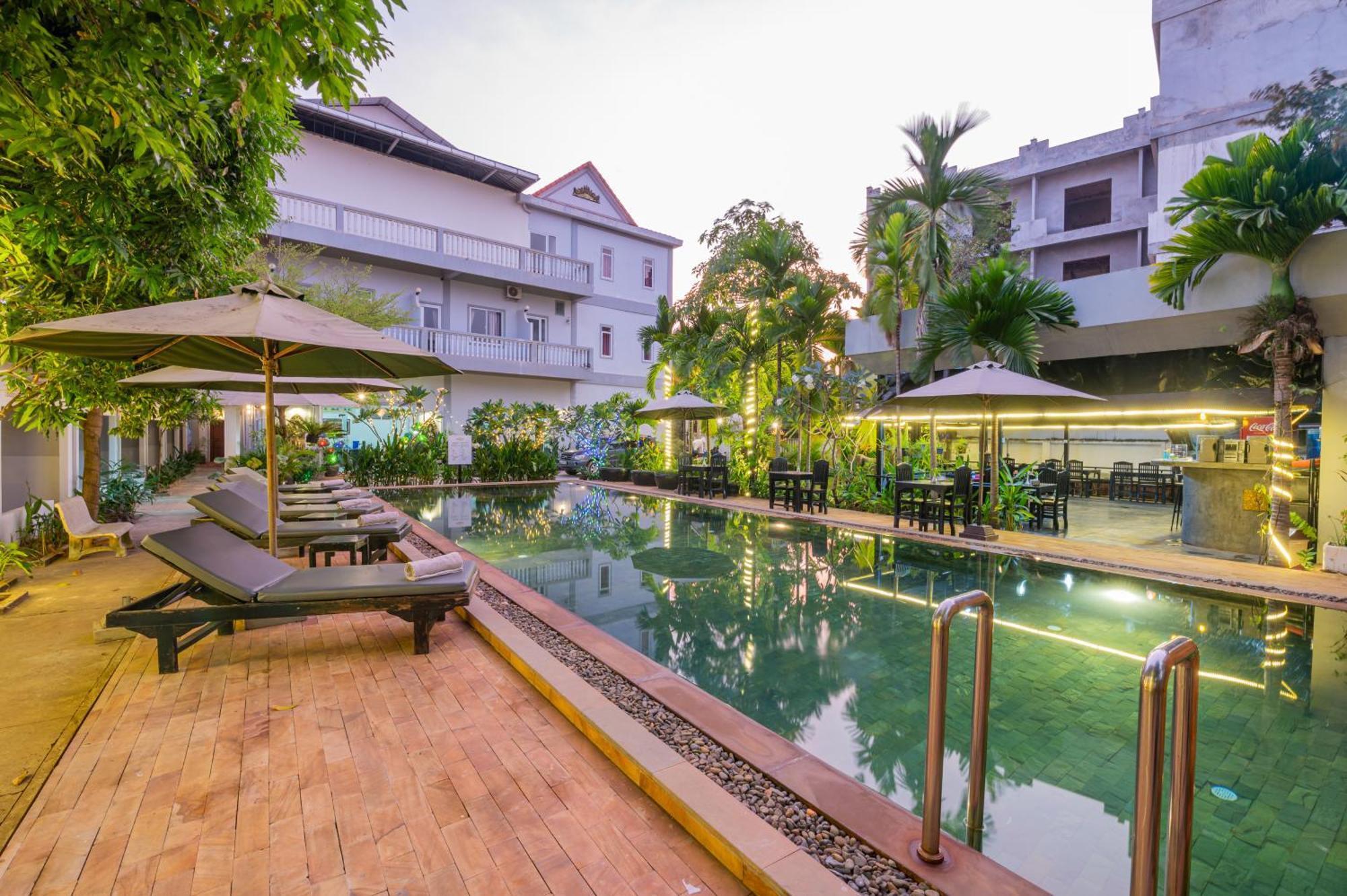 ลิลลี ฮอลิเดย์ โฮเต็ล Hotel เสียมราฐ ภายนอก รูปภาพ
