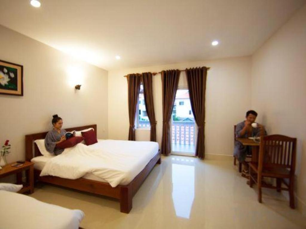 ลิลลี ฮอลิเดย์ โฮเต็ล Hotel เสียมราฐ ภายนอก รูปภาพ